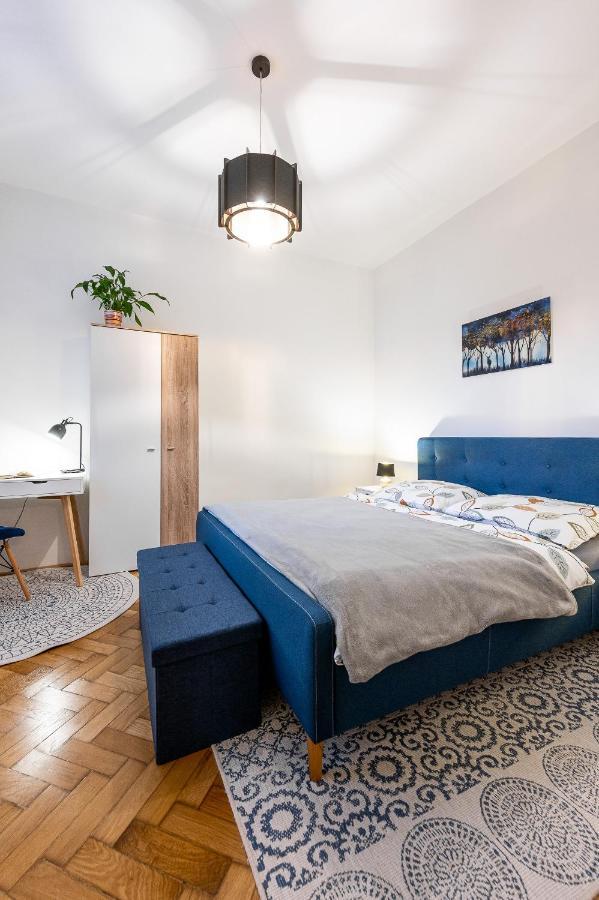 Mojmirova Apartment Kosice Center Kültér fotó